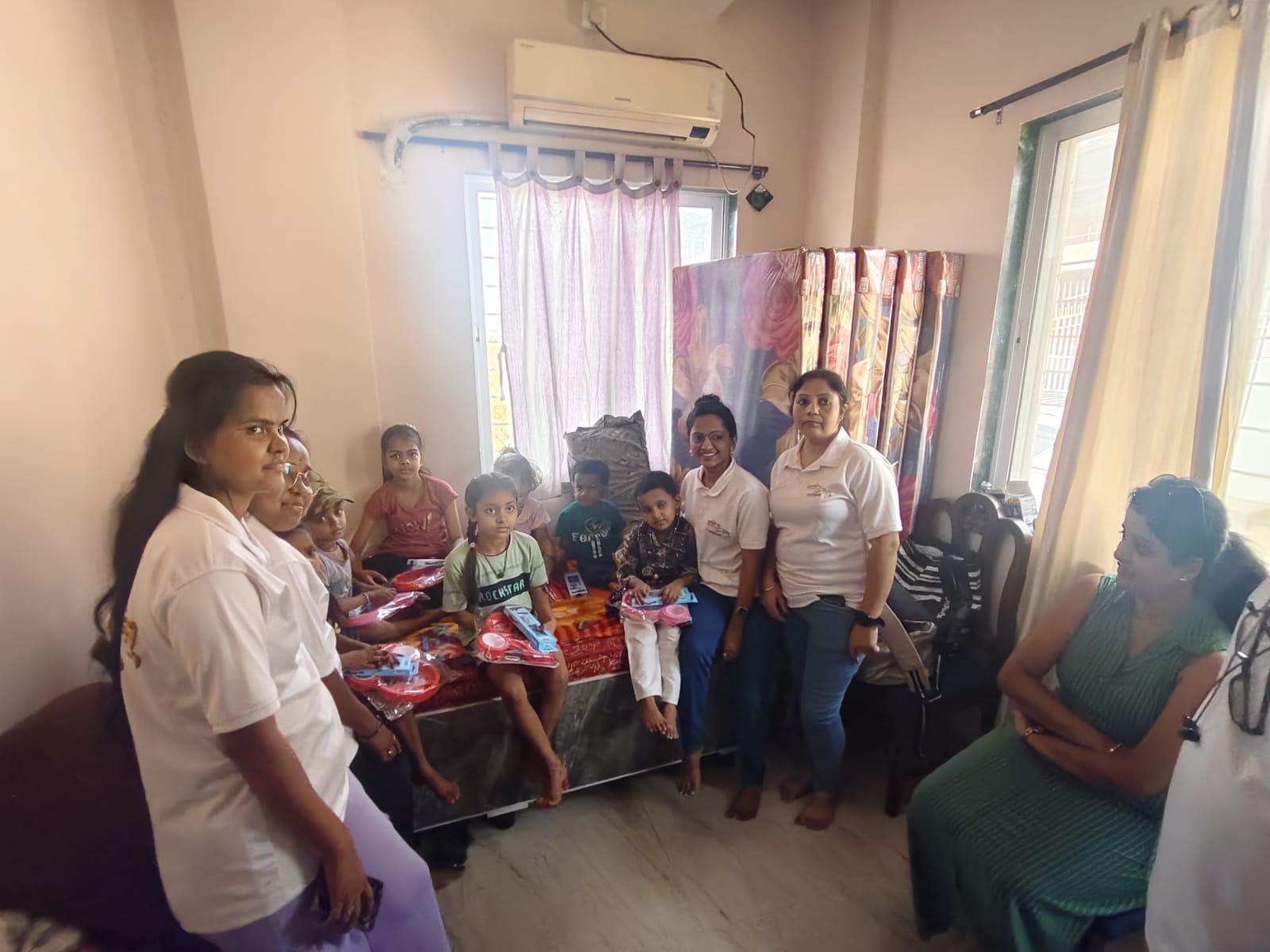 Cloth Donation by Nari setu foundation