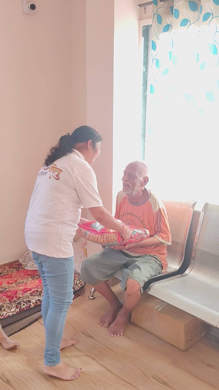 Cloth Donation by Nari setu foundation